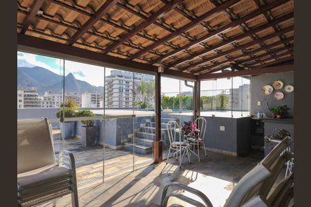 Apartamento à venda com 429m², 4 quartos e 4 vagasVaranda