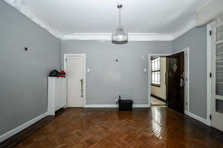 Apartamento à venda com 200m², 3 quartos e 2 vagas