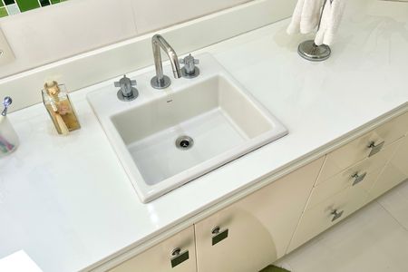 Apartamento à venda com 330m², 4 quartos e 2 vagasBanheiro Social