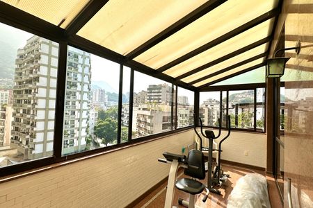 Apartamento à venda com 330m², 4 quartos e 2 vagasVaranda da Suíte 1
