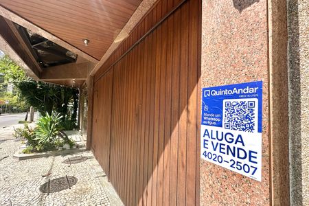 Apartamento à venda com 330m², 4 quartos e 2 vagasPlaca