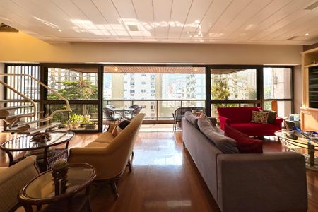 Apartamento à venda com 330m², 4 quartos e 2 vagasSala