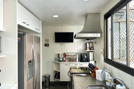 Apartamento à venda com 330m², 4 quartos e 2 vagasCozinha