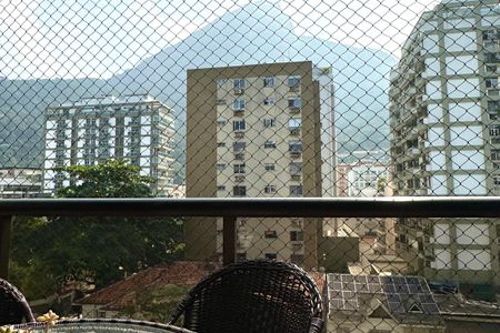 Apartamento à venda com 330m², 4 quartos e 2 vagasVaranda