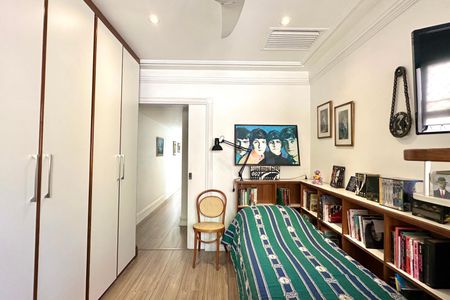 Apartamento à venda com 330m², 4 quartos e 2 vagasSuíte 2