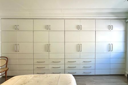 Apartamento à venda com 330m², 4 quartos e 2 vagasSuíte 3