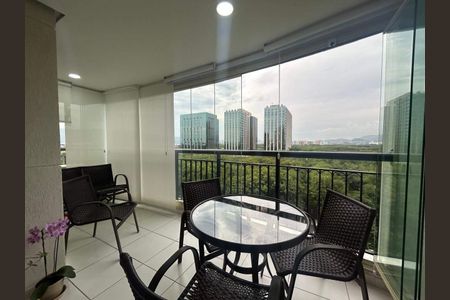 Apartamento à venda com 90m², 3 quartos e 2 vagas
