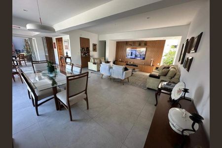 Apartamento à venda com 300m², 4 quartos e 3 vagas