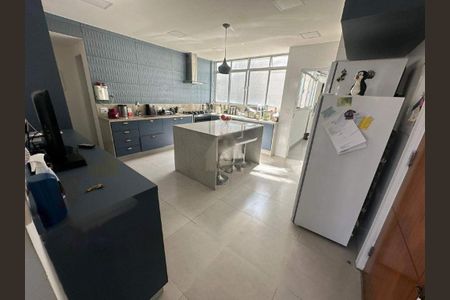 Apartamento à venda com 300m², 4 quartos e 3 vagas