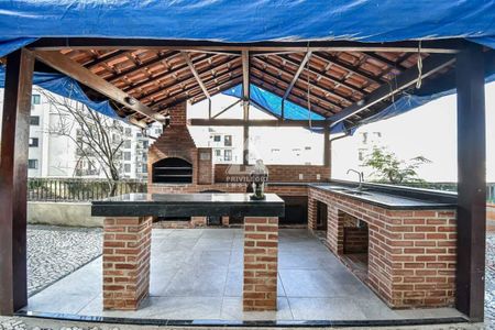 Apartamento à venda com 224m², 3 quartos e 3 vagas