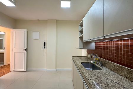 Apartamento à venda com 122m², 3 quartos e 1 vagaCozinha