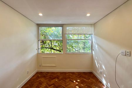 Sala de apartamento à venda com 3 quartos, 122m² em Leblon, Rio de Janeiro