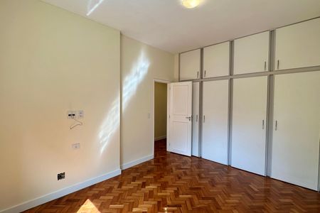 Apartamento à venda com 122m², 3 quartos e 1 vagaQuarto 2