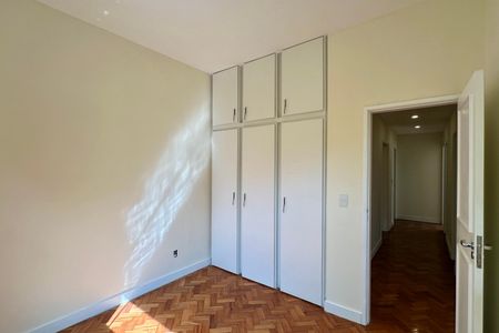 Apartamento à venda com 122m², 3 quartos e 1 vagaQuarto 1