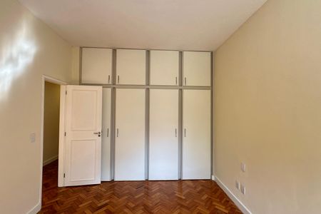 Apartamento à venda com 122m², 3 quartos e 1 vagaQuarto 2