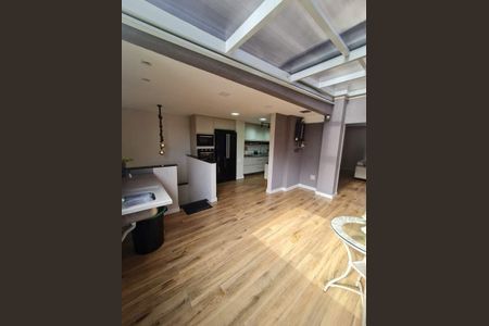 Casa à venda com 142m², 4 quartos e 2 vagas