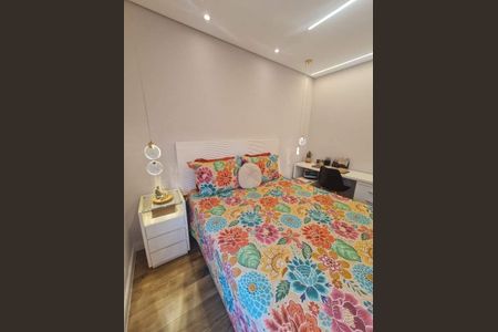 Casa à venda com 142m², 4 quartos e 2 vagas