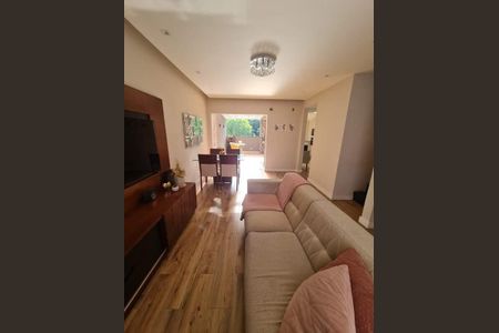 Casa à venda com 142m², 4 quartos e 2 vagas