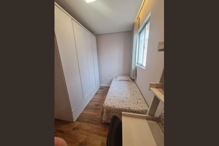 Casa à venda com 142m², 4 quartos e 2 vagas