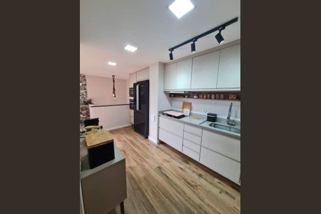 Casa à venda com 142m², 4 quartos e 2 vagas