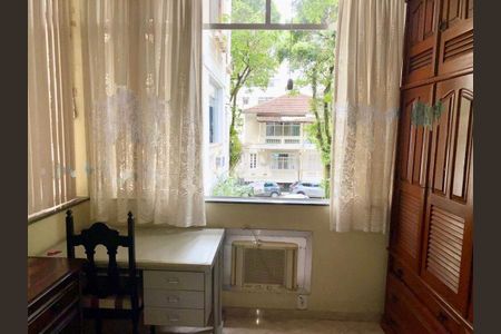 Apartamento à venda com 103m², 2 quartos e 1 vaga