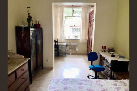 Apartamento à venda com 103m², 2 quartos e 1 vaga