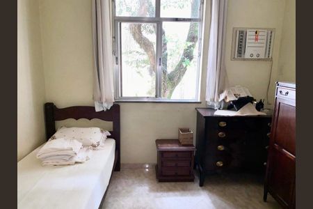 Apartamento à venda com 103m², 2 quartos e 1 vaga