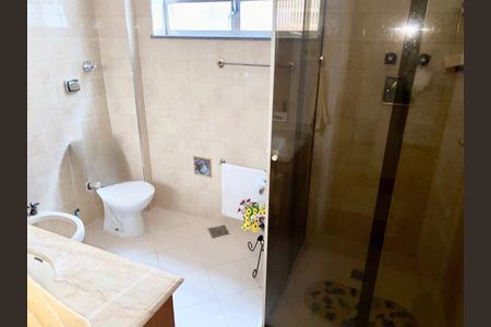 Apartamento à venda com 103m², 2 quartos e 1 vaga