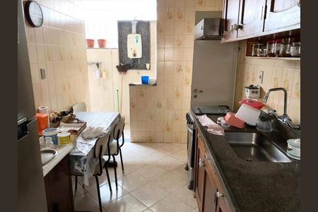 Apartamento à venda com 103m², 2 quartos e 1 vaga