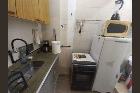 Apartamento à venda com 34m², 1 quarto e sem vaga