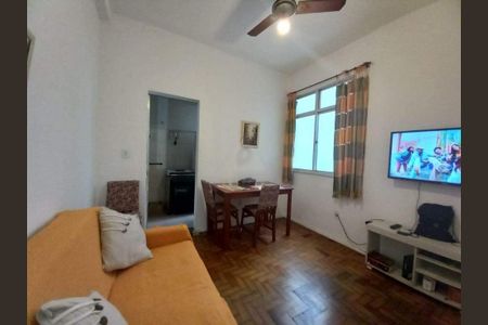 Apartamento à venda com 34m², 1 quarto e sem vaga