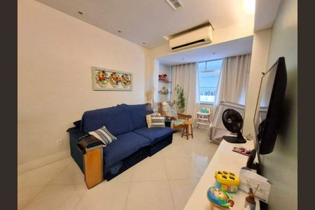 Apartamento à venda com 78m², 2 quartos e 1 vaga