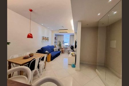 Apartamento à venda com 78m², 2 quartos e 1 vaga