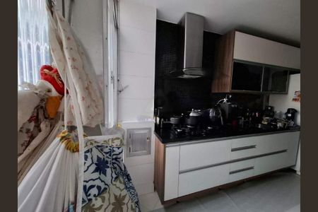 Apartamento à venda com 78m², 2 quartos e 1 vaga