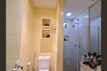 Apartamento à venda com 78m², 2 quartos e 1 vaga
