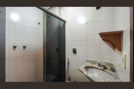 Apartamento à venda com 147m², 3 quartos e 2 vagasBanheiro da Suíte 1