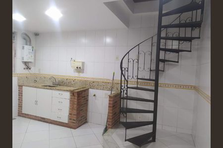 Apartamento à venda com 122m², 3 quartos e 1 vaga