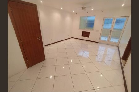 Apartamento à venda com 122m², 3 quartos e 1 vaga