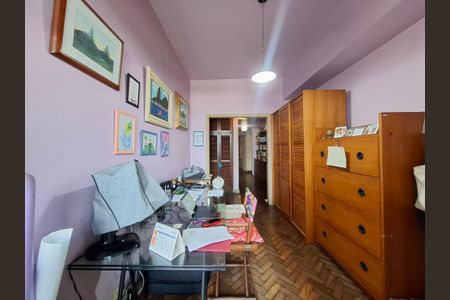 Apartamento à venda com 358m², 4 quartos e 1 vagaQuarto 2