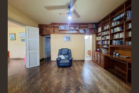 Apartamento à venda com 358m², 4 quartos e 1 vagaSala de estar