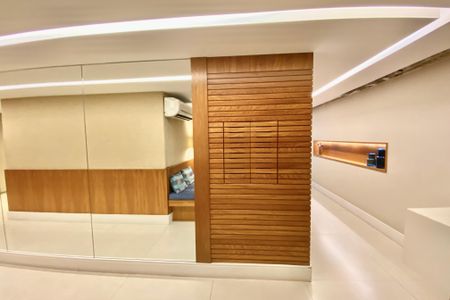 Apartamento à venda com 165m², 4 quartos e 1 vagaPortaria