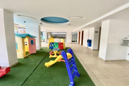 Apartamento à venda com 165m², 4 quartos e 1 vagaÁrea comum - Playground