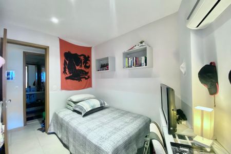 Apartamento à venda com 165m², 4 quartos e 1 vagaQuarto 2