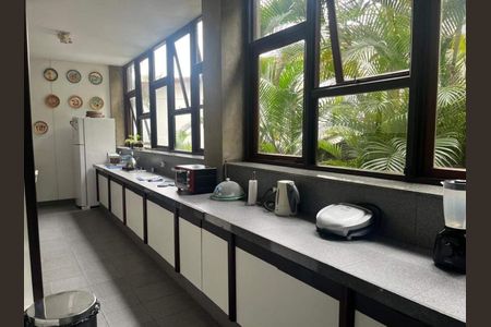 Casa à venda com 900m², 4 quartos e 4 vagas