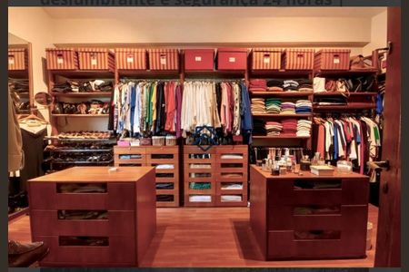 Casa à venda com 900m², 4 quartos e 4 vagas