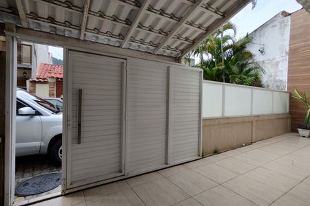 Casa à venda com 140m², 3 quartos e 1 vaga Casa à venda com 140m², 3 quartos e 1 vagaÁrea Externa