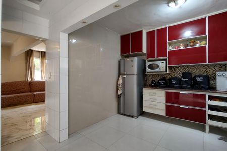 Casa à venda com 140m², 3 quartos e 1 vaga Casa à venda com 140m², 3 quartos e 1 vagaCozinha