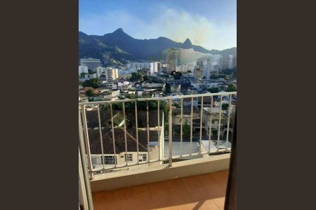 Apartamento à venda com 71m², 2 quartos e 1 vaga