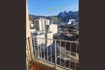 Apartamento à venda com 71m², 2 quartos e 1 vaga