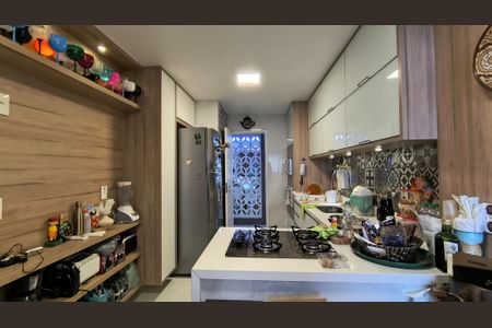 Apartamento à venda com 204m², 3 quartos e 2 vagas Apartamento à venda com 204m², 3 quartos e 2 vagasCozinha